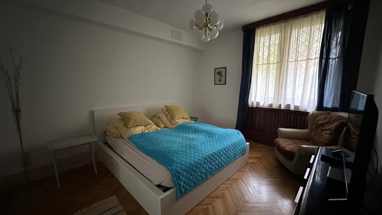Cosy Apartman In Green Buda Budapest Luaran gambar