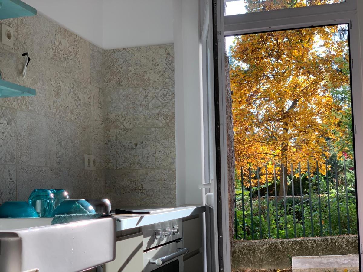 Cosy Apartman In Green Buda Budapest Luaran gambar
